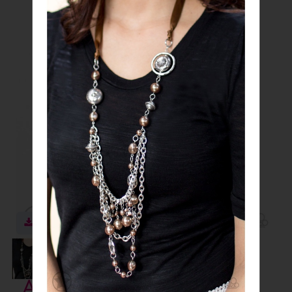 Necklace - Picture 2 of 3